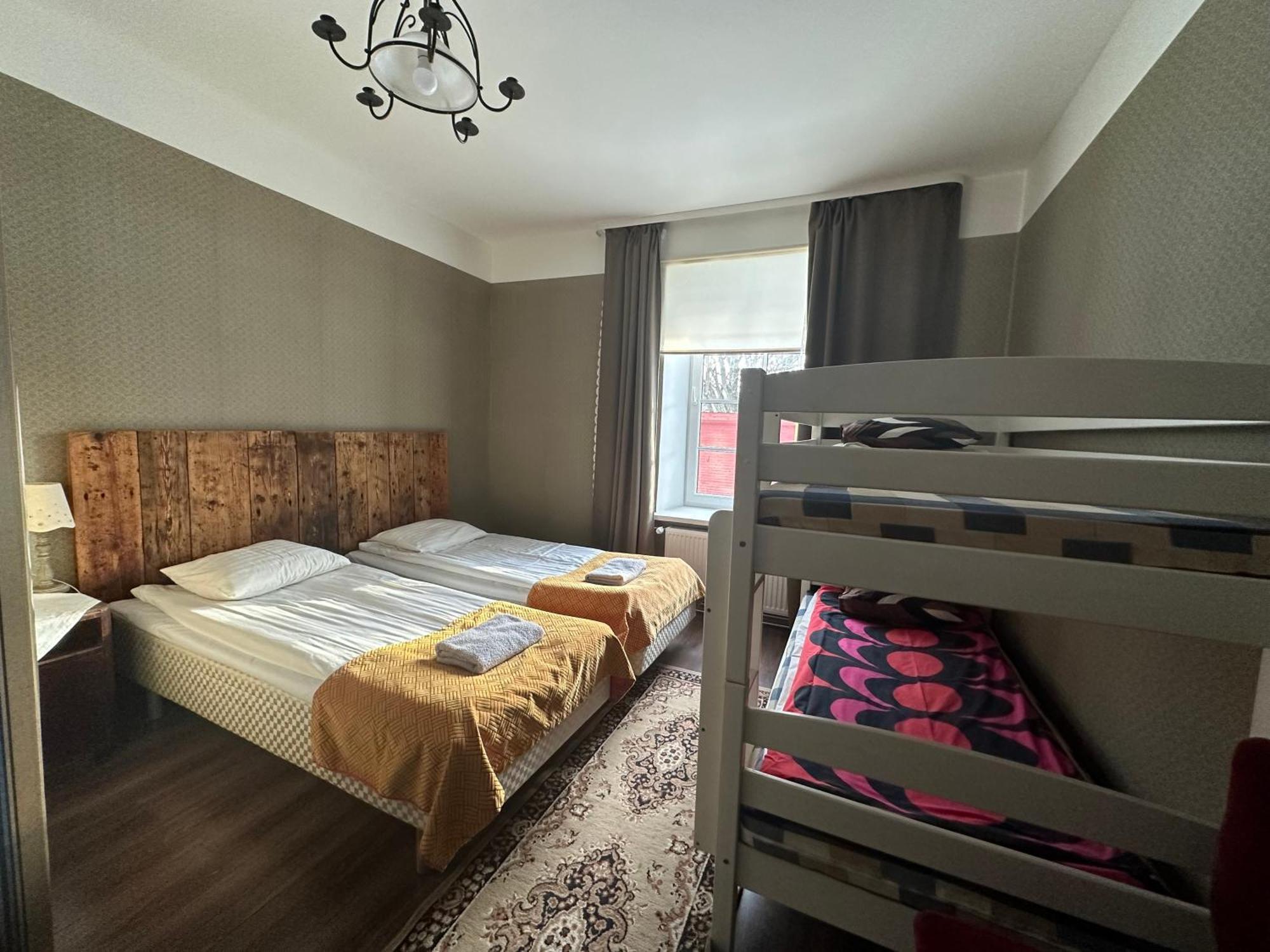 Guesthouse Kadrina Mois المظهر الخارجي الصورة